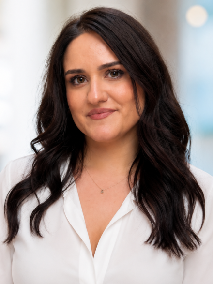 Portraitbild von SARA KAYSI